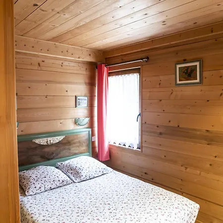 Spacieux A - 3 Chambres, 9 Personnes, Parking Dispo - Fr-1-676-124 * Chatel